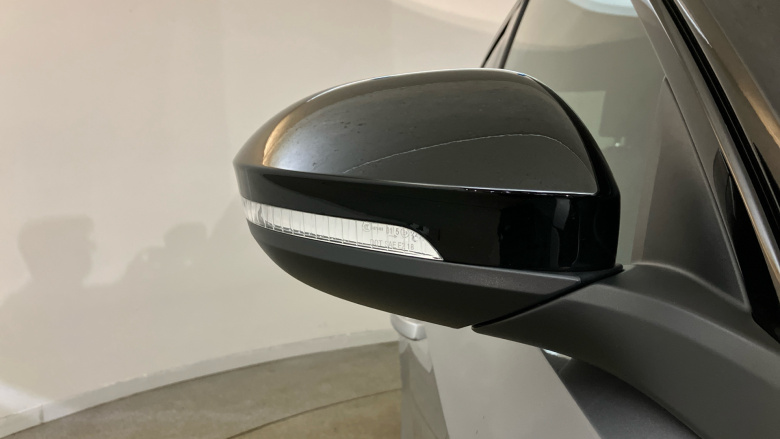 Volkswagen T-Roc 1.5 TSI Style Design 5dr Petrol Hatchback